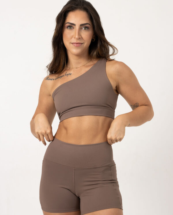 Top Um Ombro Só Essential Cappuccino