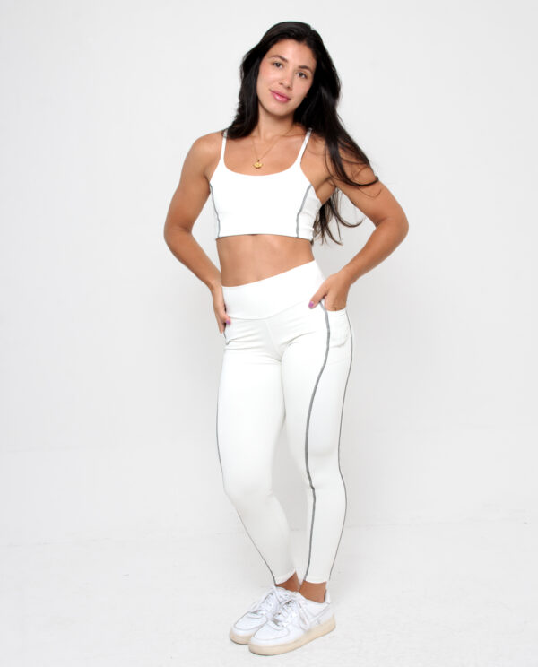 Legging com Bolso Pesponto Duo Off White