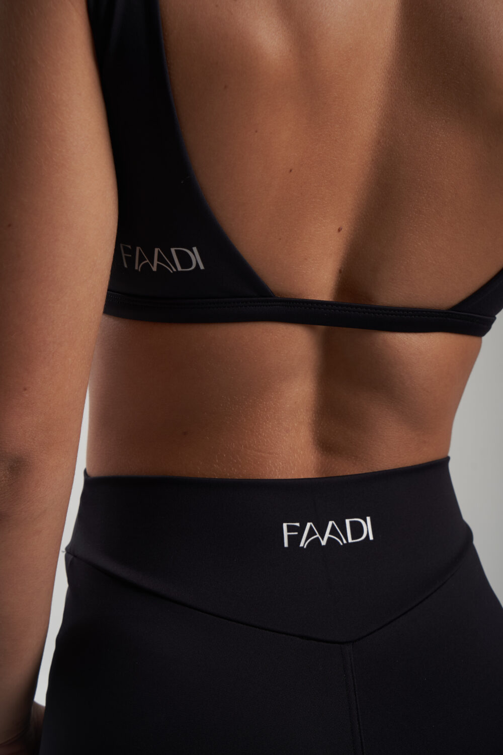 Legging Sem Costura Essential Preto - Imagem 4
