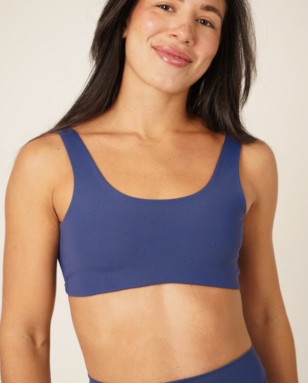 Top Decote nas Costas Essential Mirtilo