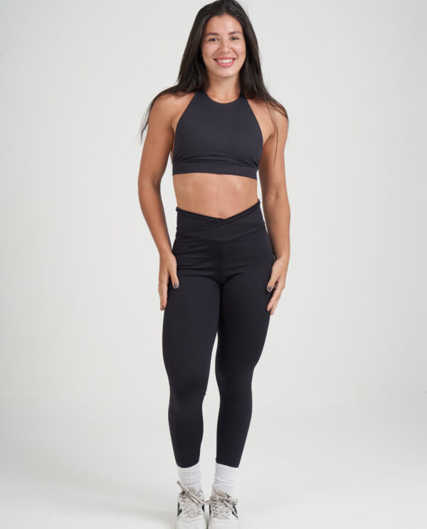 Legging Cós Alto Cruzado Essential Preto