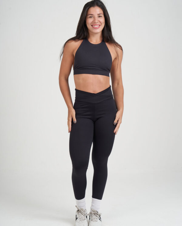 Legging Cós Alto Cruzado Essential Preto