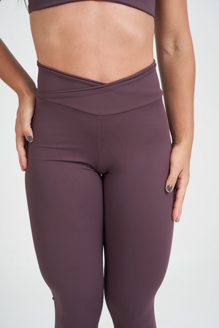 Legging Cós Alto Cruzado Essential Uva - Imagem 6